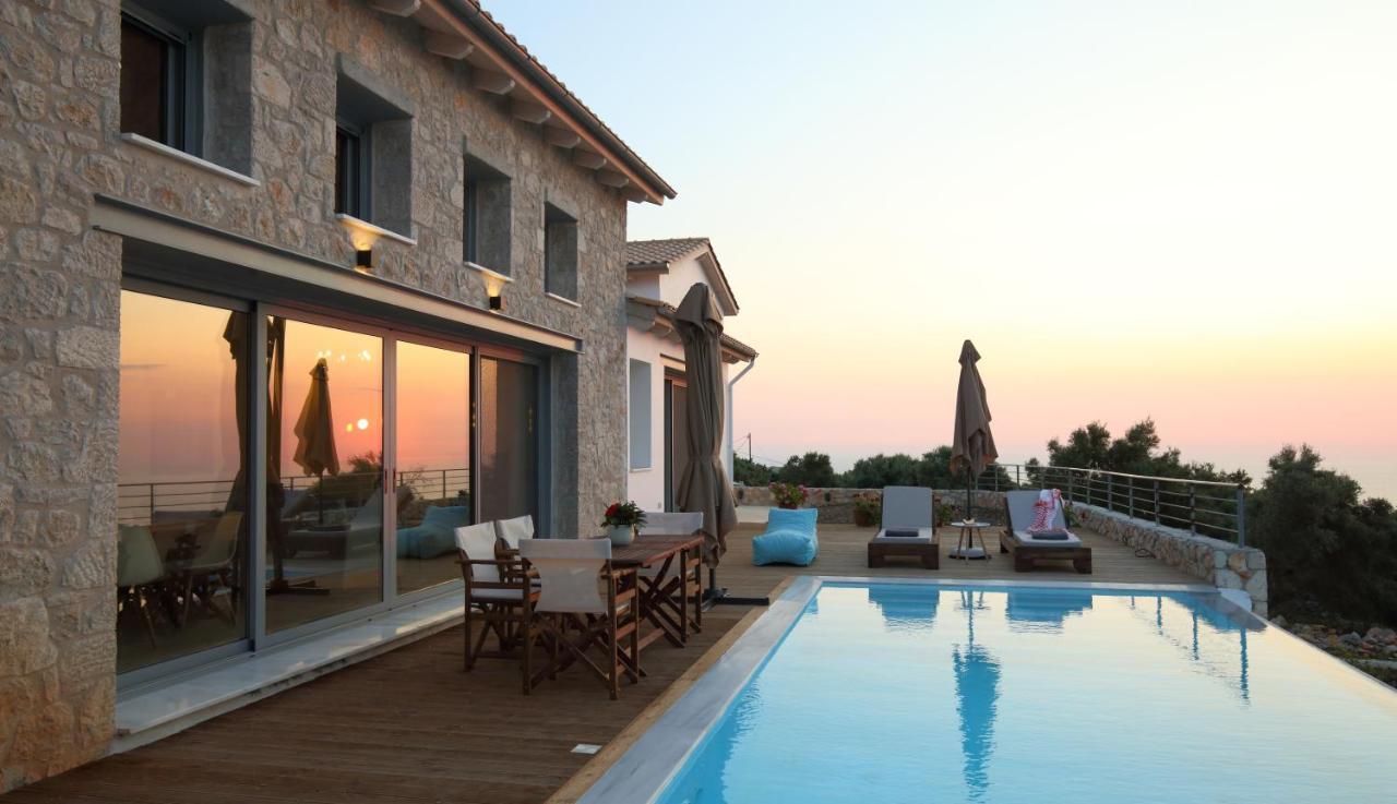 Tsakmakis Villas Luxury- Panoramic Sea View - Lefkada Tsoukaládhes Eksteriør billede